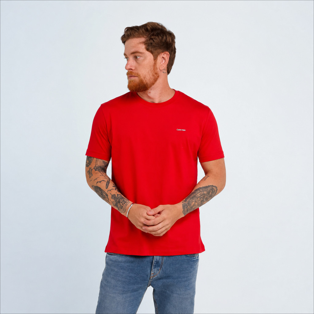 Camiseta Calvin Klein Flamê Logo Peito