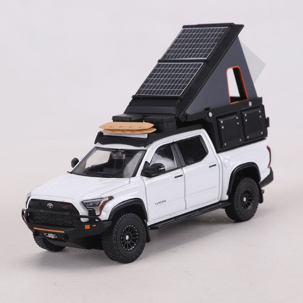GCD 1: 64 Toyota Tundra Tundra Captador Remodificado Modelo de carro em liga de simulação de veículo Off-Road