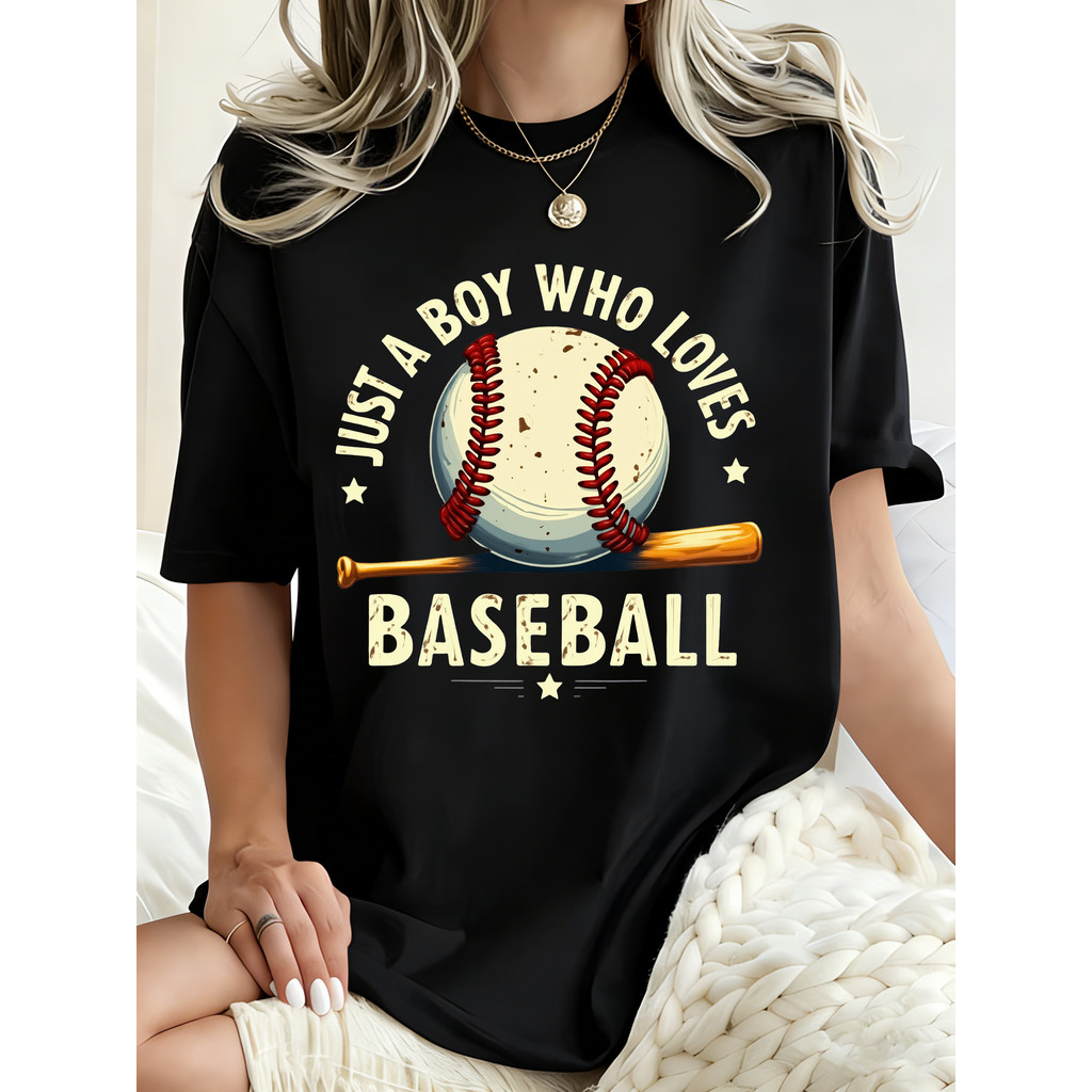 Camiseta Masculina Estampa Bola De Baseball e Pau, Estilo Vintage, Tamanhos Variados, Material Algodão, Ideal Para Jogos