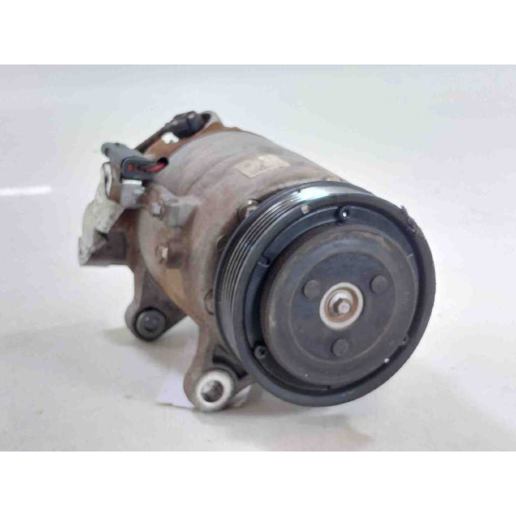 COMPRESSOR DO AR CONDICIONADO Bmw X1 2.0 2022