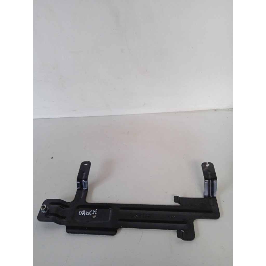 Suporte Fixação Macaco Duster Oroch 2016-2017