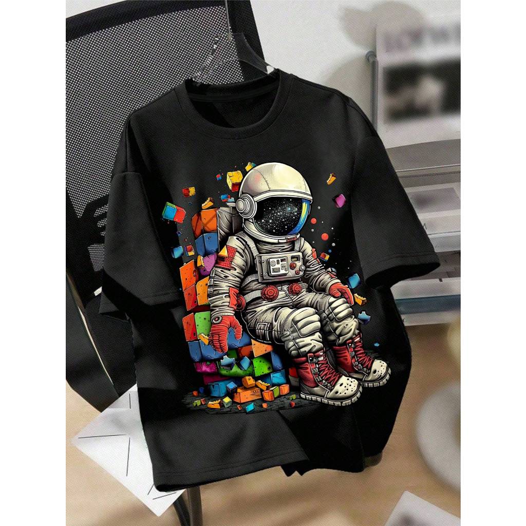 Camiseta Algodão Astronauta Sentado Astro Juvenil e Infantil Unissex Universo Menino Menina