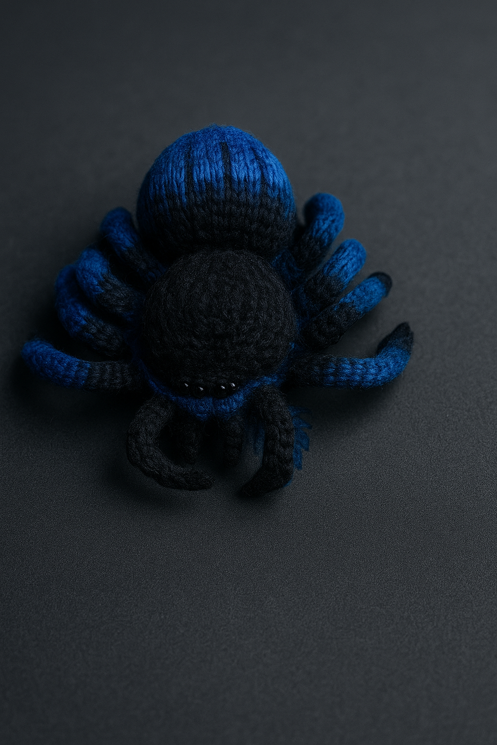 Amigurumi Tarântula azul – Arte e Criatividade em Cada Ponto ????????️✨