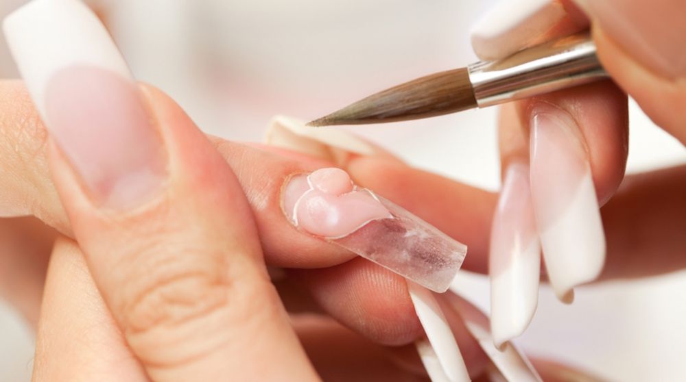 Uñas Esculpidas en Acrílico, en Gel y Decorativas