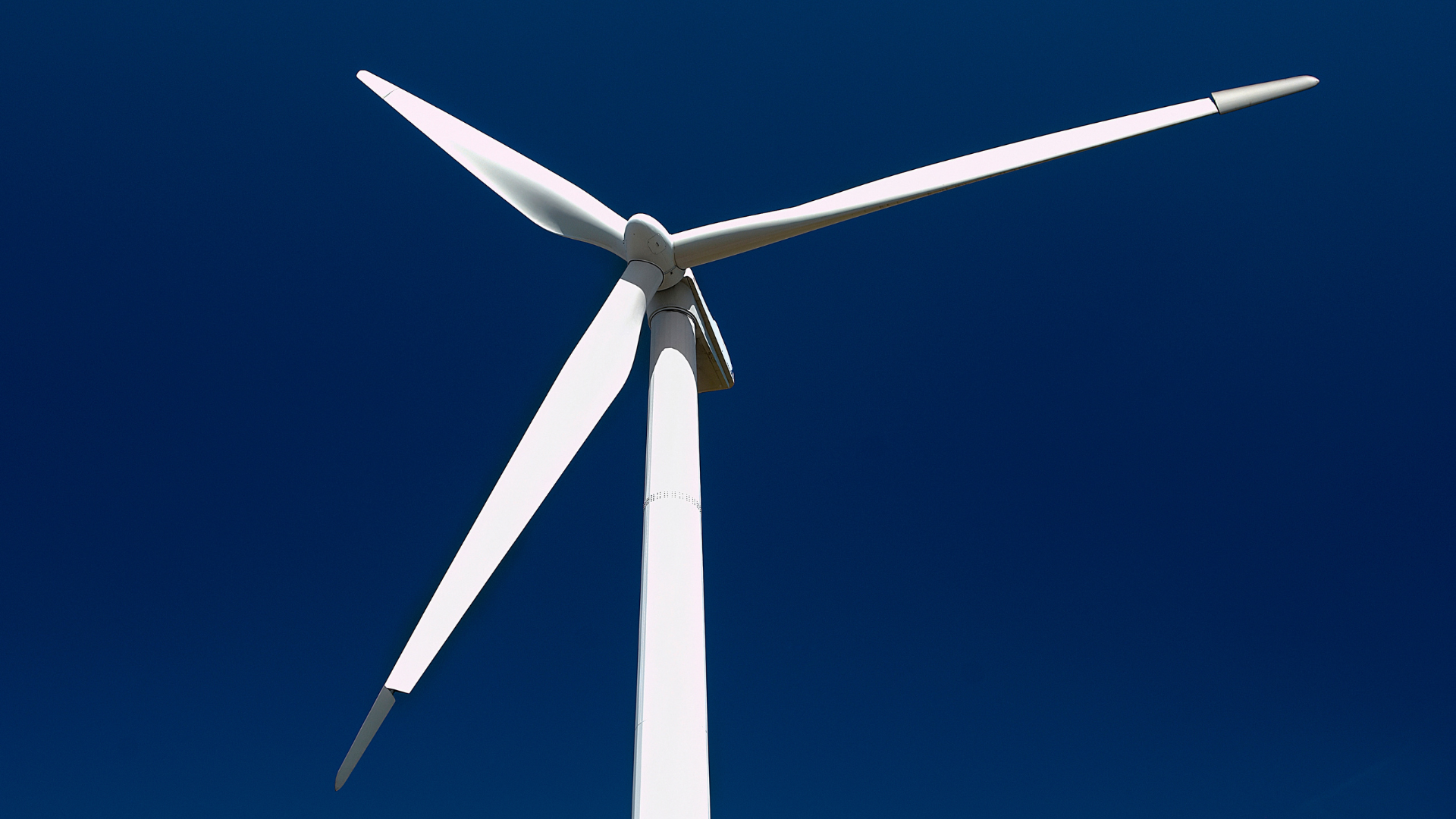 Diseño y construcción de proyectos de energia eolica