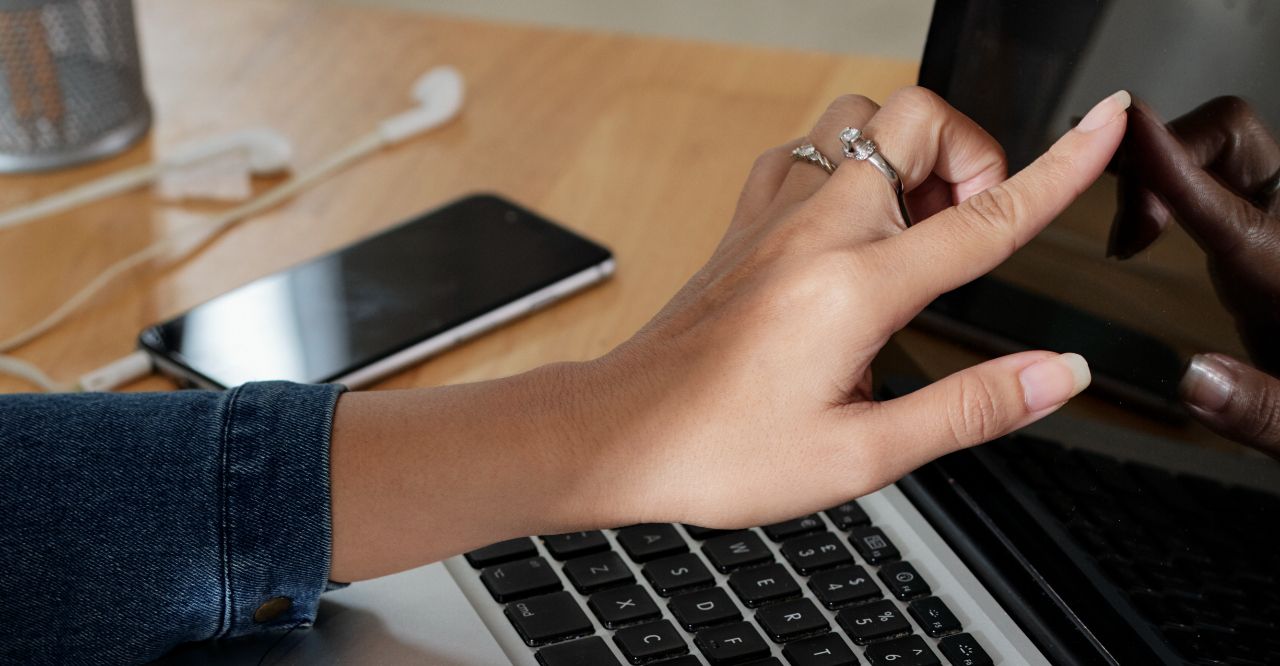 Técnico Auxiliar en Negocios digitales